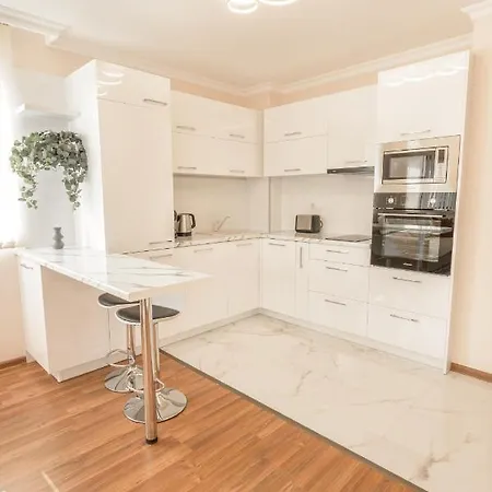 아파트 Etica 플로브디프